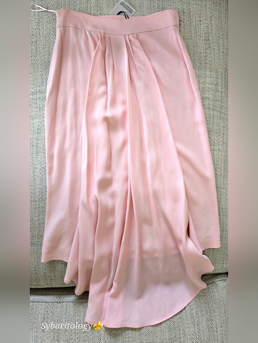 NWT MOSCHINO COUTURE!  Pink High-Low  Midi Skirt Size: S/XS Made In Italy